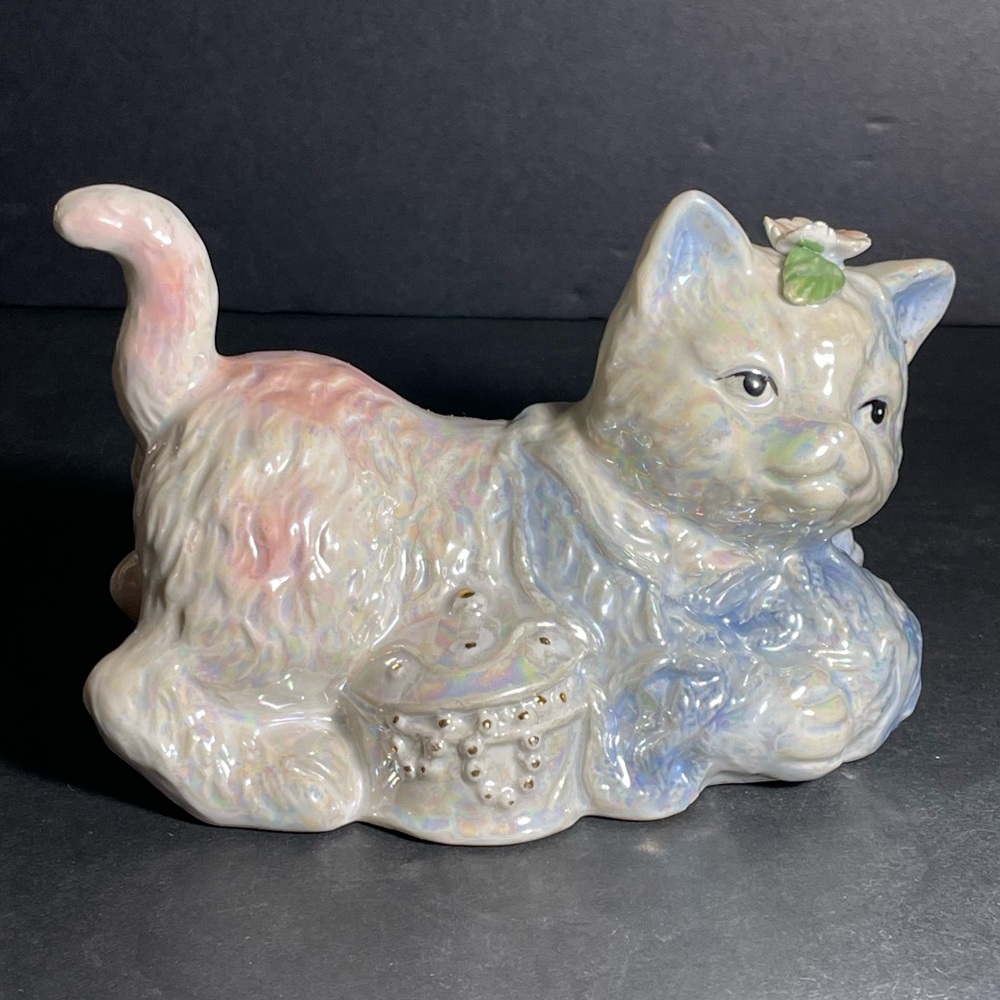 Vtg 1950s Lenwile Ardalt Japan Porcelain Lusterware Kitten Figurine Iridescent